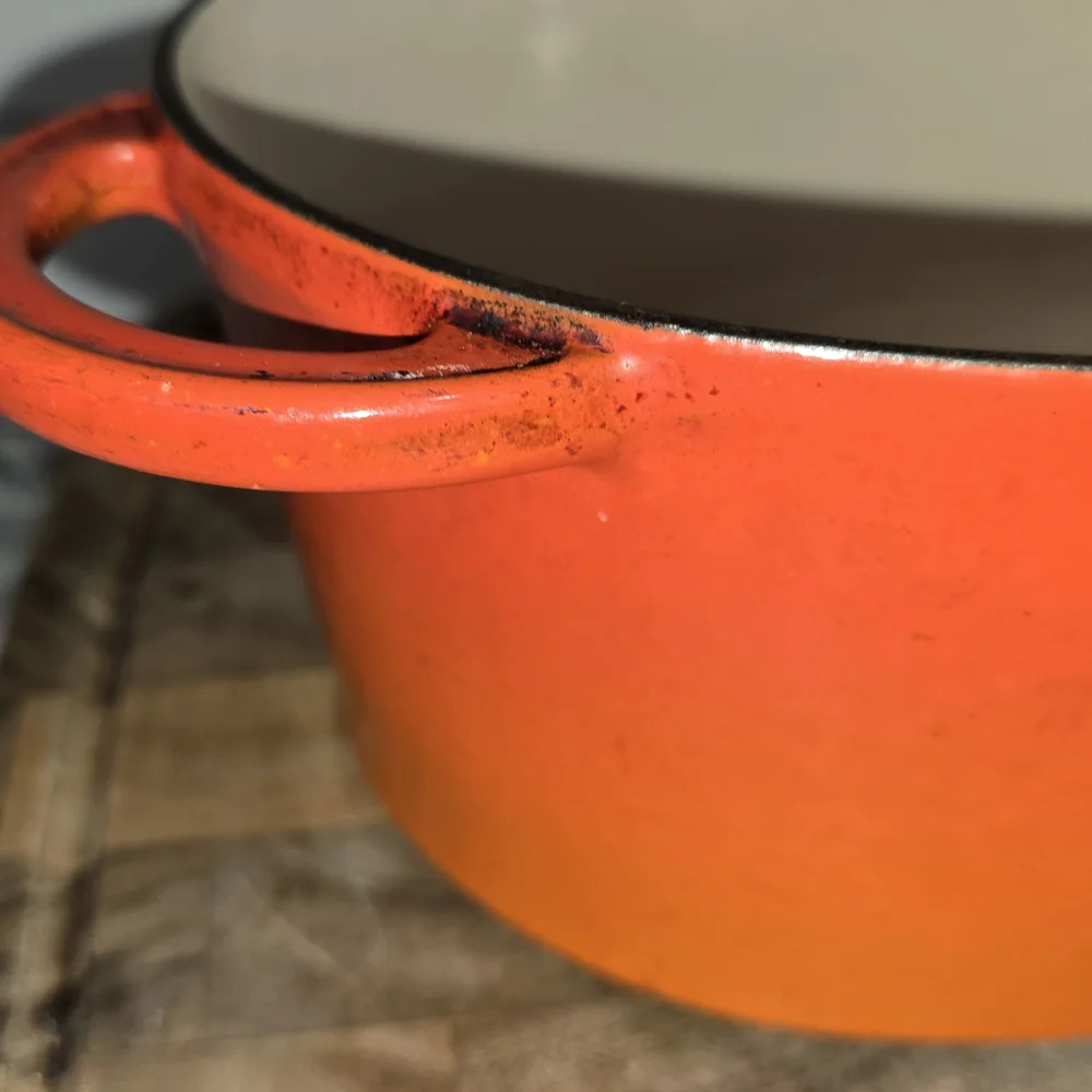Le Creuset 29cm Flame Oval Dutch Oven - Picture 7 of 12